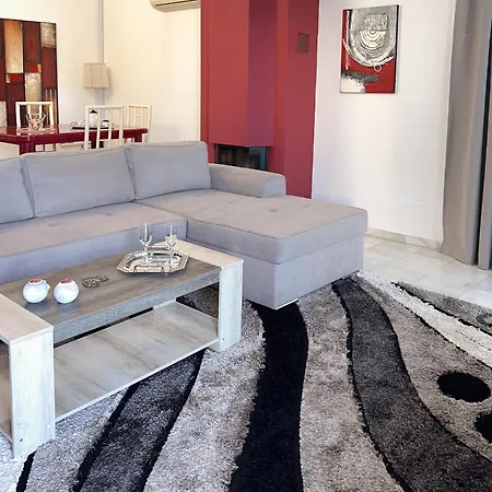 Bourtzi View - The Semi Basement Нафплион