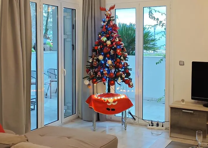 דירה Bourtzi View - The Semi Basement *