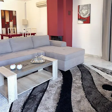 Bourtzi View - The Semi Basement Nafplio