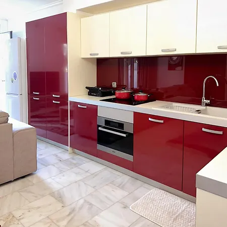 Bourtzi View - The Semi Basement * 纳夫普利翁