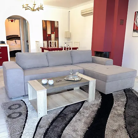 Appartement Bourtzi View - The Semi Basement *