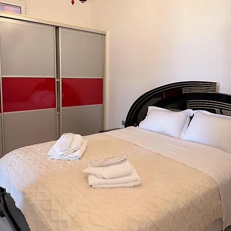 Bourtzi View - The Semi Basement * Náuplia