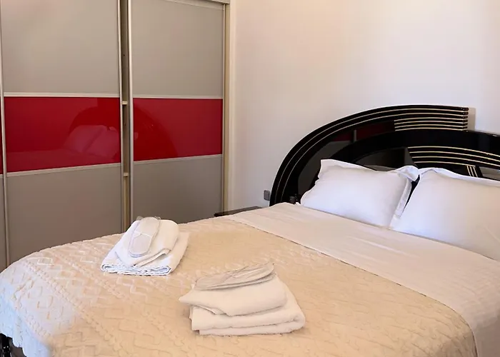 Bourtzi View - The Semi Basement * Ναύπλιο